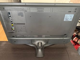 Samsung Flat Screen TV with Stand