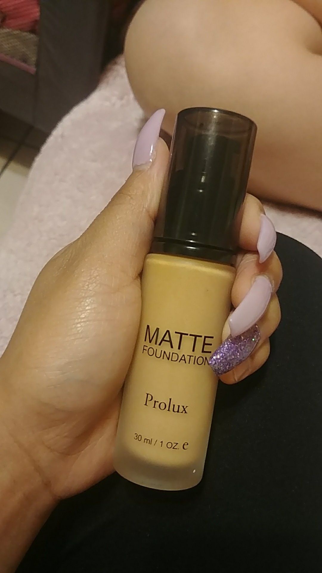 Matte foundation prolux