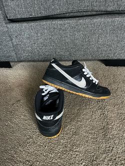 Nike SB Dunks - Size 10