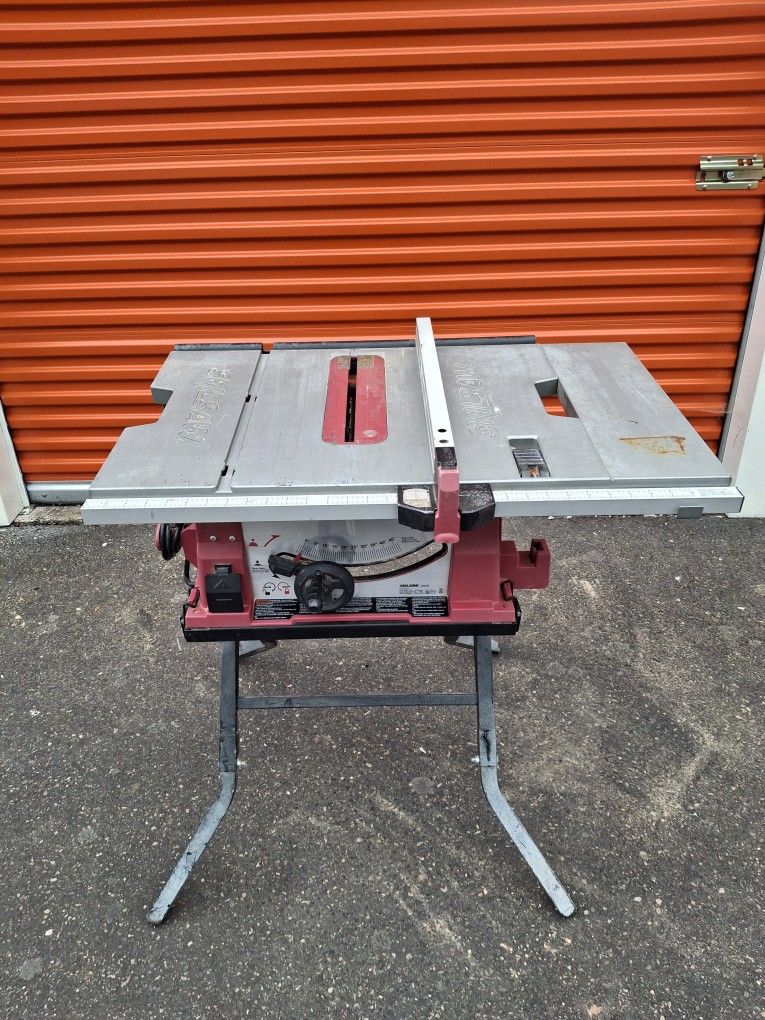SKILSAW Table Saw W/10" Blade