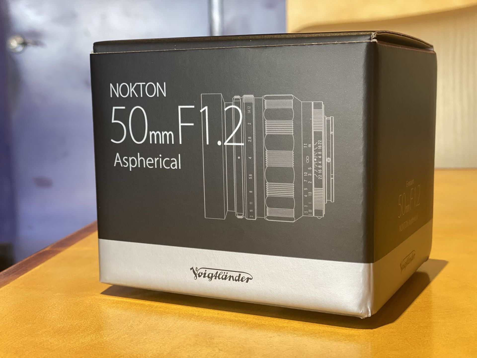 Like new condition Voightlander Norton 50mm f1.2 for Sony E mount