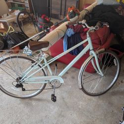 Schwinn Admiral Cruiser. 