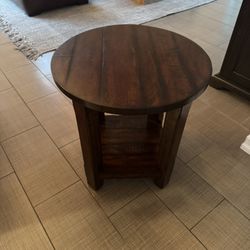 Pottery Barn Benchwright Round Side Table