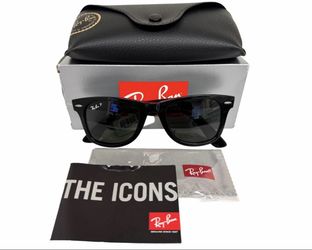 Ray-Ban RB 2140 901/58 Wayfarer Sunglasses Polished Black Polarized 50mm w/case