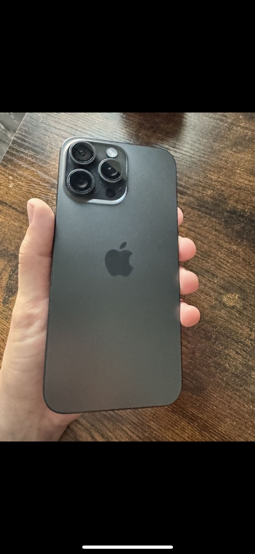 iPhone 15 Pro Max