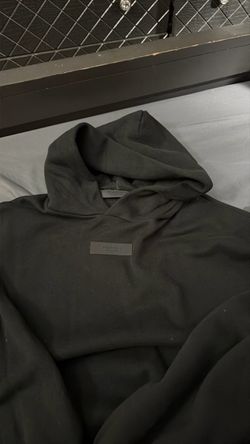 ESSENTIALS FEAR OF GOD SWEATER