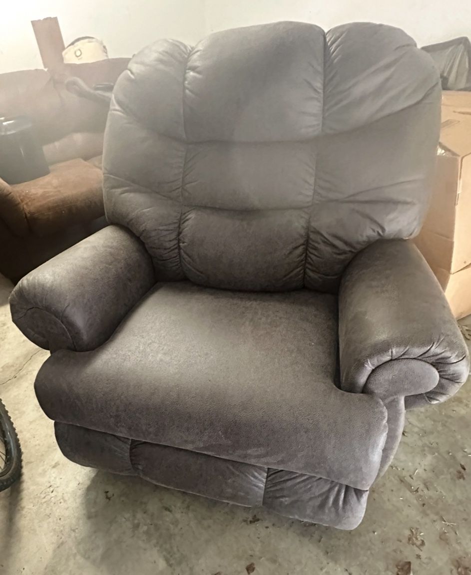 Recliner Sofa