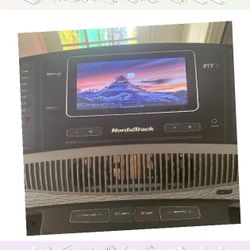 factor security Sunny Health & Fitness Treadmill Shape Up at Home