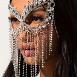 Crystal Rhinestone Mask 