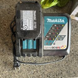Makita DC18RC Charger And battery