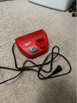 Milwaukee M12 Battery Charger