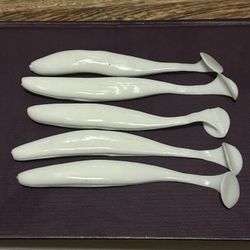 White Paddle Tail Swimbait