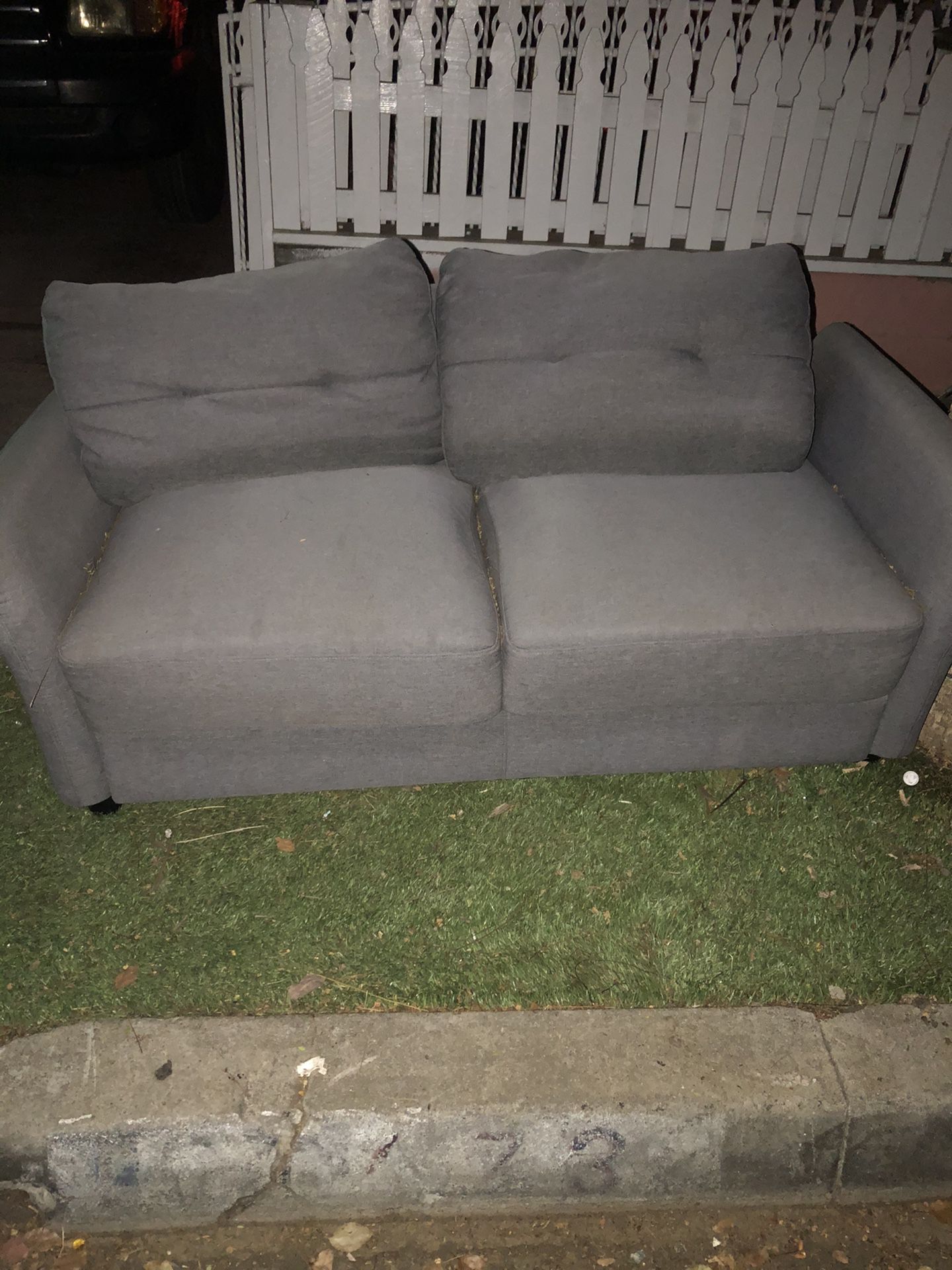 Free love sofa
