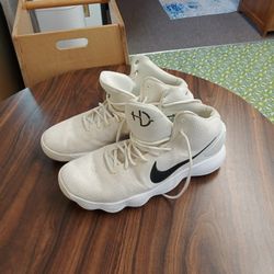 Men's Nike Hyperdunk 2017 Worn SIZE 14
