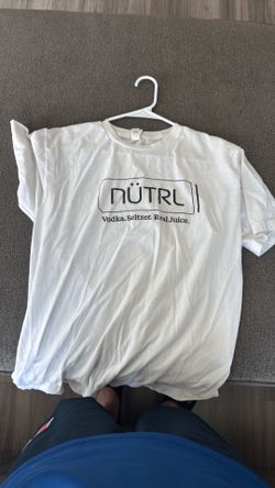 NUTRL White tee