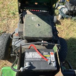 John Deere 317 Tractor