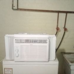 Air Conditioner General Electric 5,000 BTU