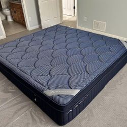 Dreamcloud Premier Rest California King Mattress ❤️