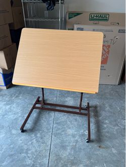 Puzzle Table