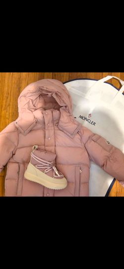 MONCLER PUFFER