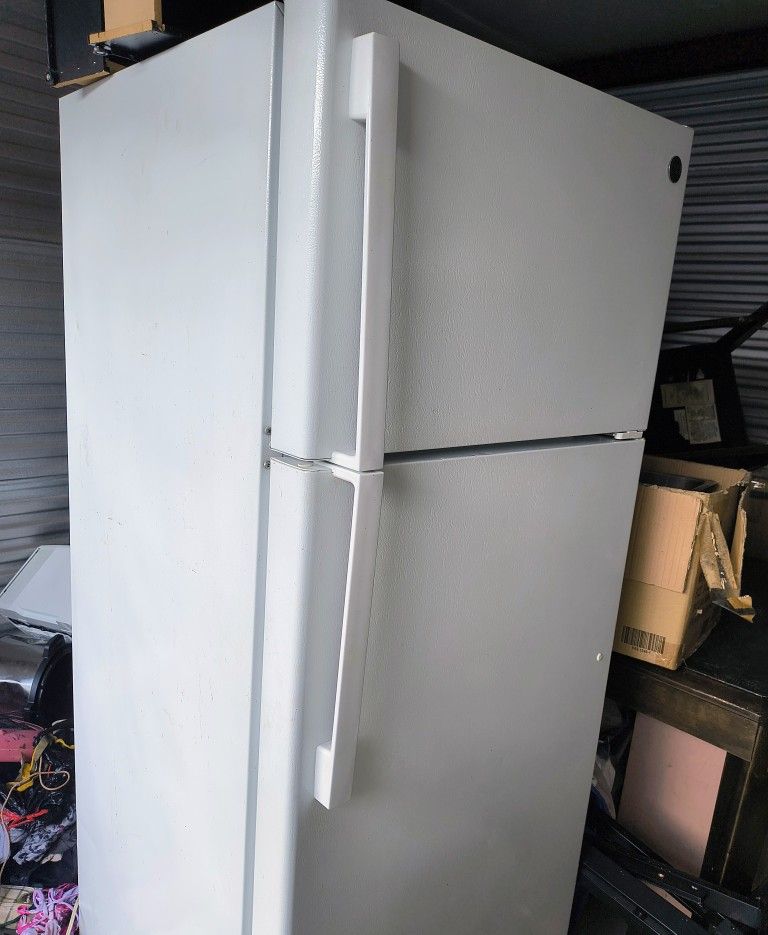 Fridge