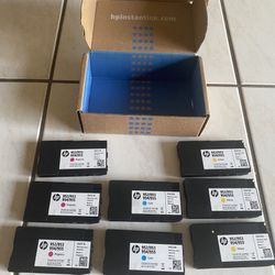 HP printer ink 952/953, router, Paper Shredder