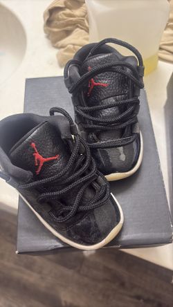 Jordan 5 retro size 7c and Jordan 11 retro 7c
