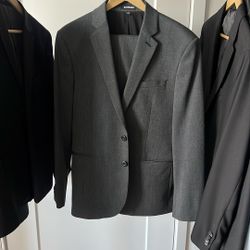 Men’s Express Slim Fit Charcoal Suit Size Small Blazer and Pants 30x30