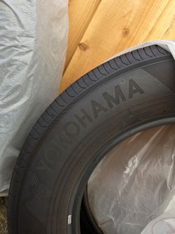 5 Yokohama Geolandar X-CV 245/70R18 110H stock tires from 2024 Toyota Landcruiser 1958