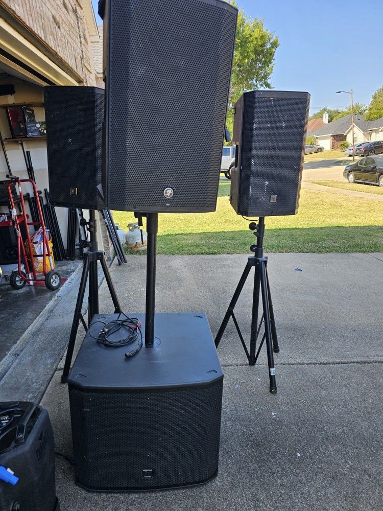 DJ Speakers, DJ Nimbus Fog Dry Machine