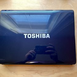 TOSHIBA Laptop Satellite 15 inch