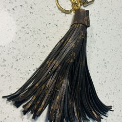 RARE LOUIS VUITTON, Limited Edition MONOGRAM Tassel, Bag Charm, Key Chain  for Sale in Longwood, FL - OfferUp