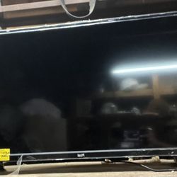 Pixel 32 Inch LED TV