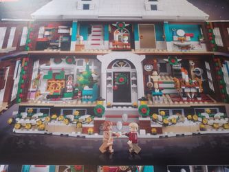 Home Alone Lego set