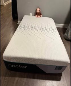 Nectar premier hybrid - twin