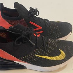 Kids/ Womens Nike Air Bred Flyknit