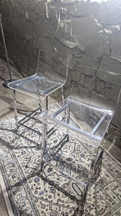 Stool bar