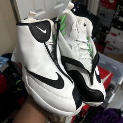 Gary Payton Gloves VNDS size 12