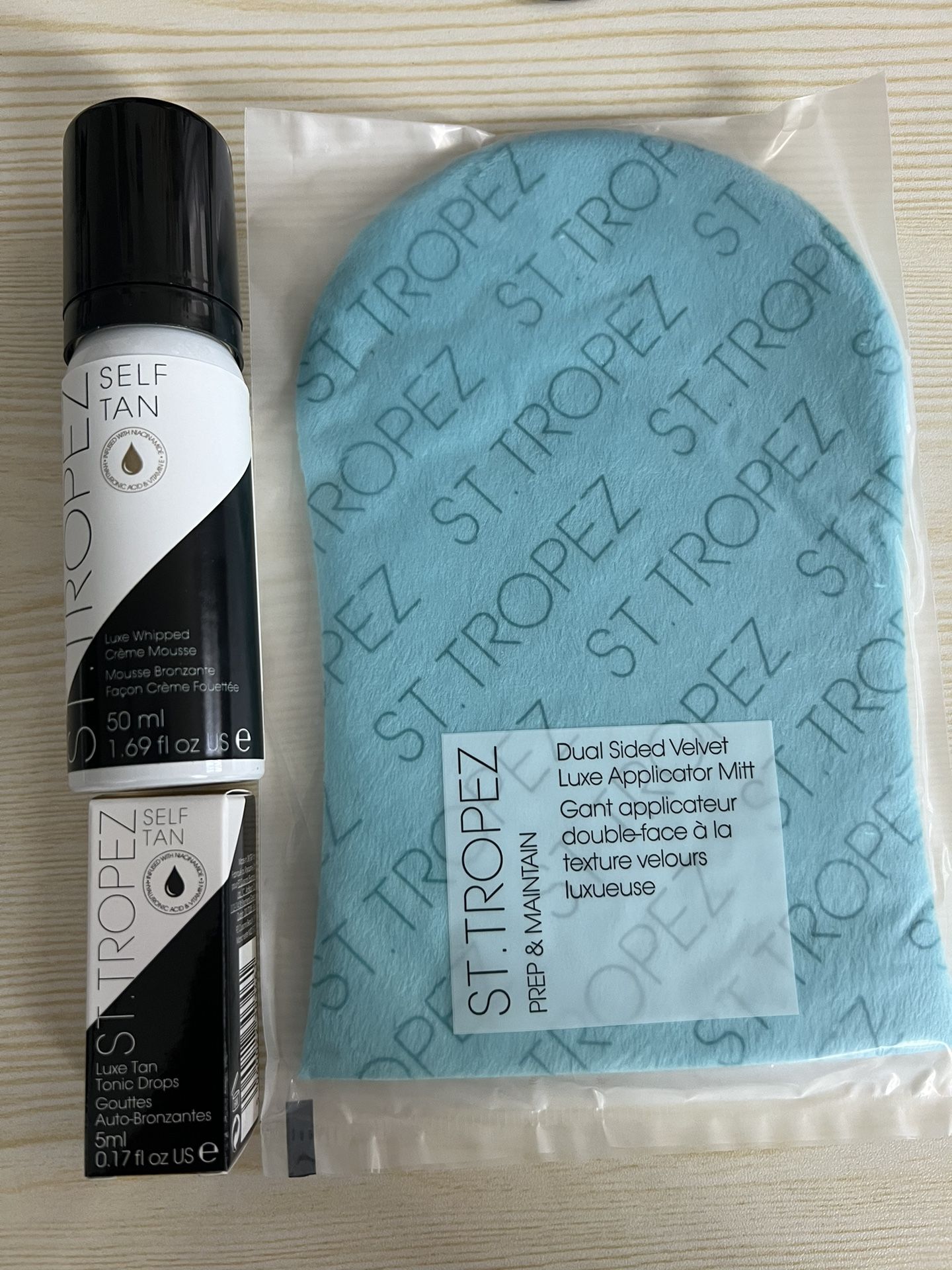 St.tropez self tan and luxe tan drops with luxe applicator mitt