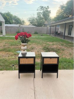 2 black nightstands