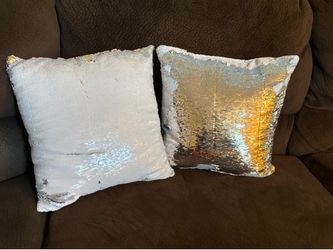 Color changing sequin pillows