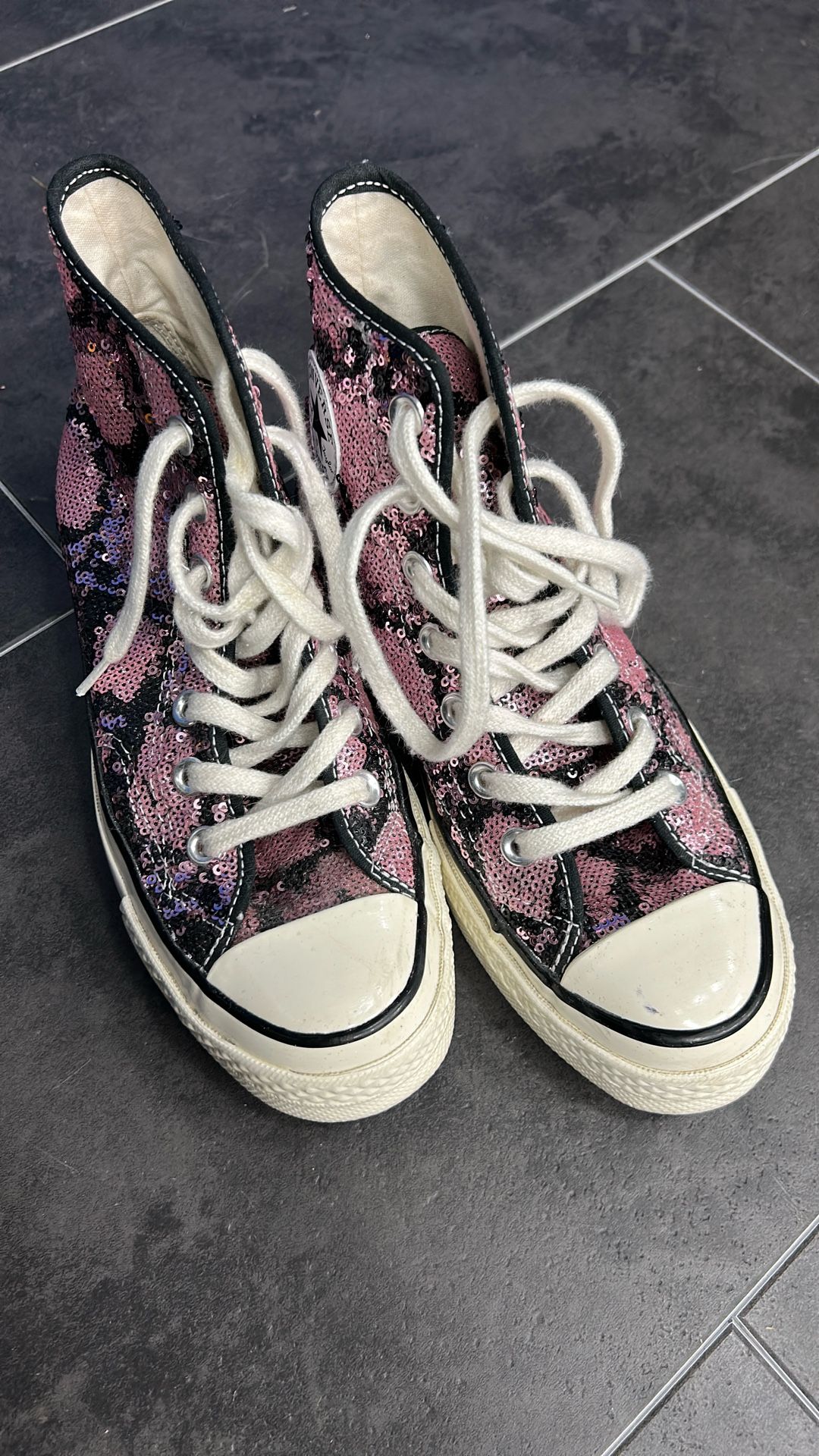 Women’s Size 6 Black And Pink Sequins High Top Converse