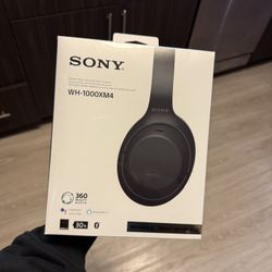 Sony Headphones WH-1000XM4