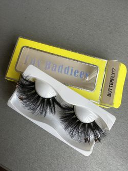 Strip Eyelashes