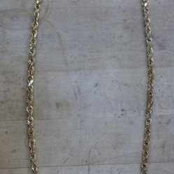 10KT YELLOW GOLD CHAIN 21.4 GRAMS 28 INCHES LONG 6.4 MM WIDE 881469-2