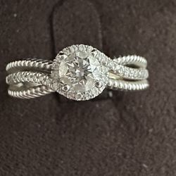 Beautiful  Diamond & 14k White Gold  Ring 💍 Still In The Original Box