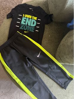 Kids Nike set (size 4)