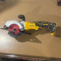 Dewalt  Circular Saw 4 1-2 In 