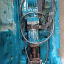 Makita Jack Hammer