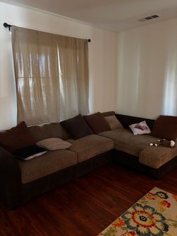 Sofas brown 2 pieces and table